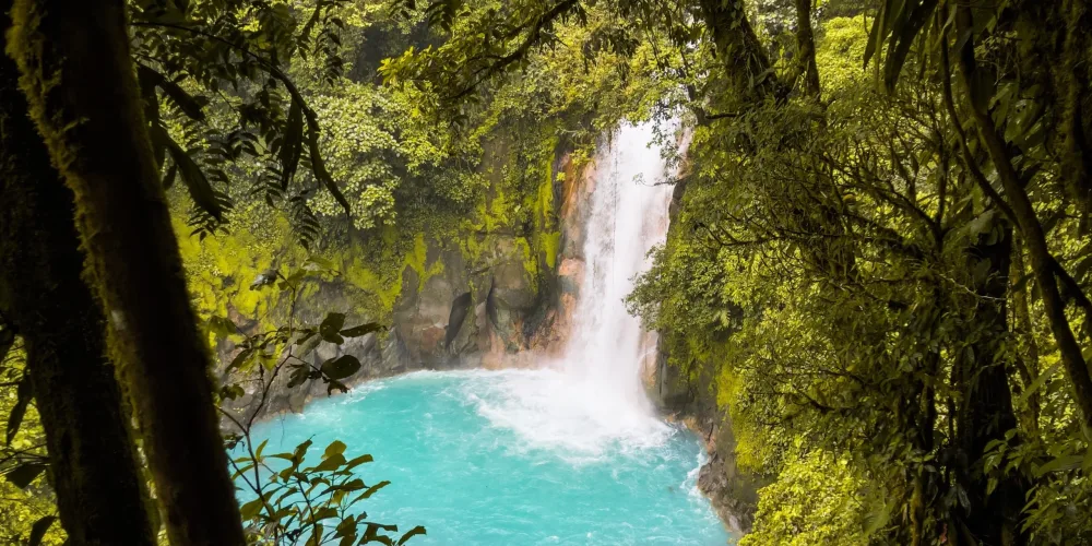 "rio celeste waterfall"